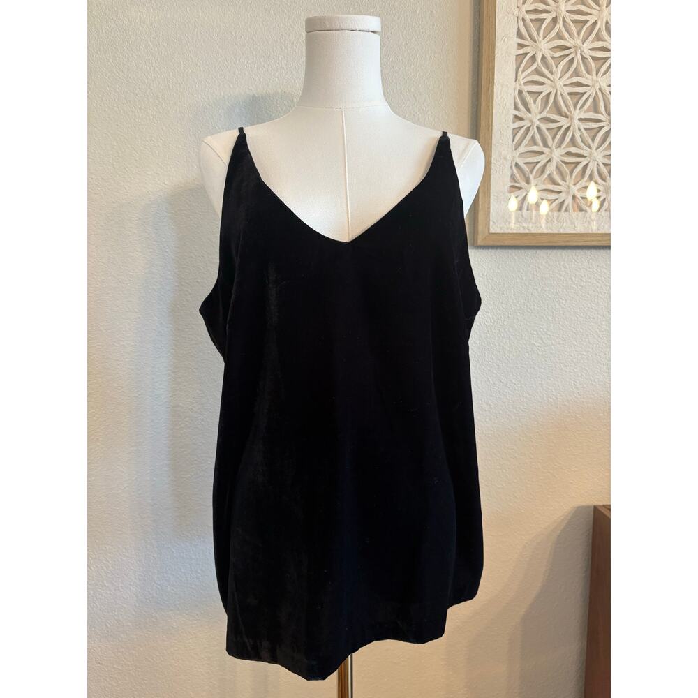 Dalia Black Velvet V-Neck Camisole Adjustable Straps Tank‎ Top Large MB7763L-829